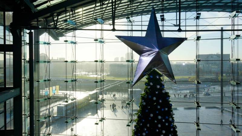 Design & Genuss - der Weihnachtsmarkt zwischen Hauptbahnhof und Kanzleramt