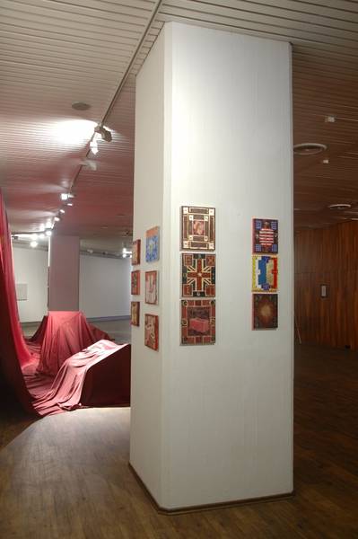 Führung durch die Ausstellung „Zwischen Hund und Wolf“