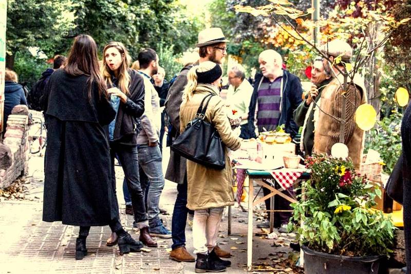 Eröffnung eines Kiezbauernmarkt am Barbarossaplatz