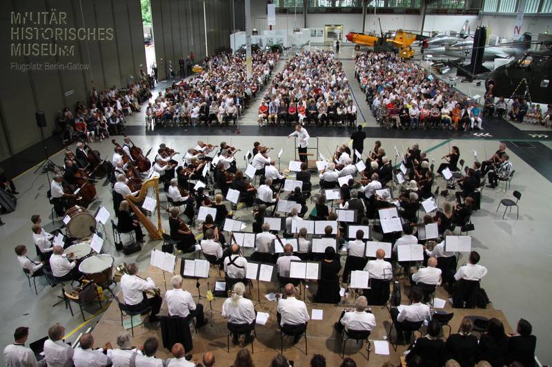 Festkonzert 750 Jahre Kladow MHM  Hangar7 DSO Aboorchester