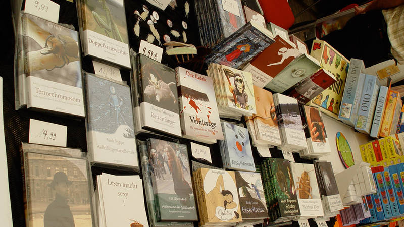 Sommerschlussverkauf im Periplaneta Literaturcafé