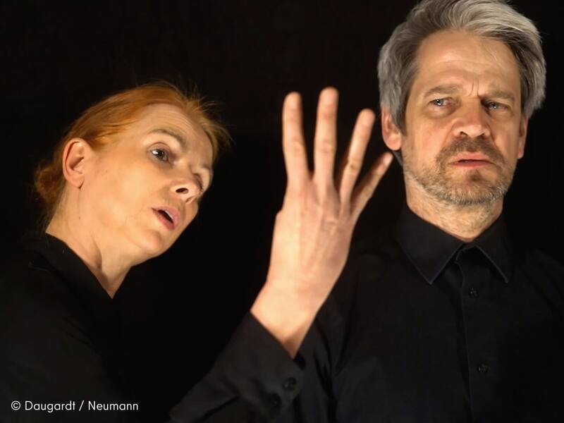 „1984 – Theater nach George Orwell“ – mit Anette Daugardt und Uwe Neumann vom KantTheaterBerlin