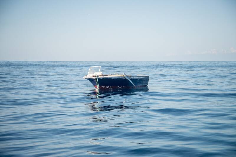 „No one is coming except the waves“ Einladung zur Premiere der Szenischen Lesung von Sea-Watch am 23.06 im SO36 in Berlin