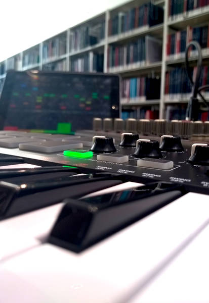 Resonanzraum | Der Musikelektroniktreff der ZLB