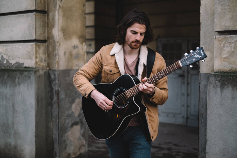 Ben Ball - Singer/Songwriter