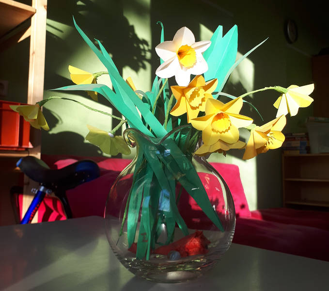 Frühblühersträuße aus Papier gestalten