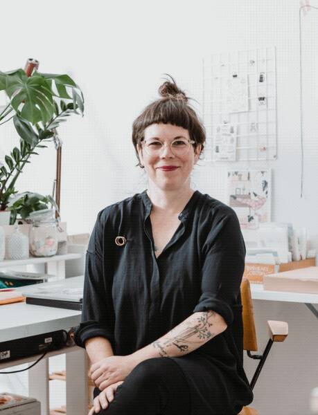 Level up | Wie geht Selfmade im Kreativbusiness? mit Illustratorin Lisa Vasvari