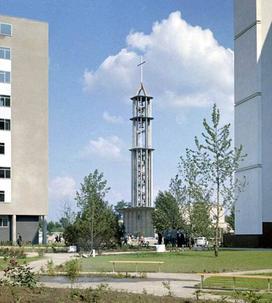 Architekturführung: Die Kirchen der Interbau 57