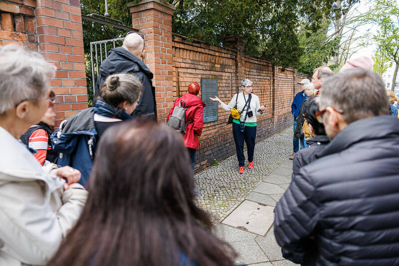 Auf den Spuren jüdischen Lebens: Vom Gymnasium Tiergarten bis zum ehemaligen  Güterbahnhof Moabit 