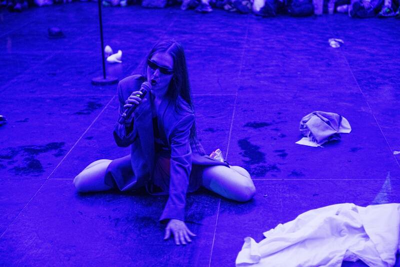  I'm So Disappointed In You (Redux) - Performance von Daria Blum