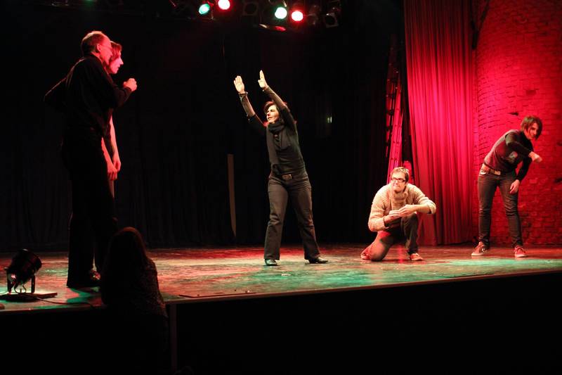 Improtheater im S-Bahnbogen: "Irrtümer und Erläuchtung" - 6-jähriges Bühnenjubiläum von "Auf keinen Fall mit Eckhard"!