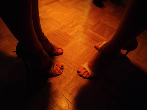 Frauenmärz 2018 - Milonga. Suffragetten-Tango. Ladies only! 