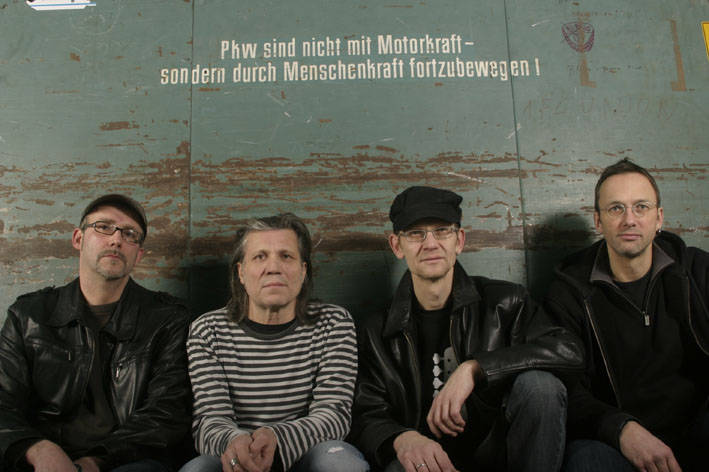 Galerie-Konzert RAUM ZWEI + JOHNNY DAWN