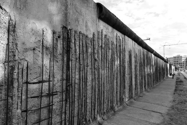 Explore Berlin’s Eastern Europe Now: 30 Jahre Mauerfall
