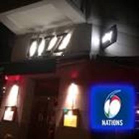 6 Nations Rugby Italy vs France + England vs Scotland live in Berlin Kreuzberg
