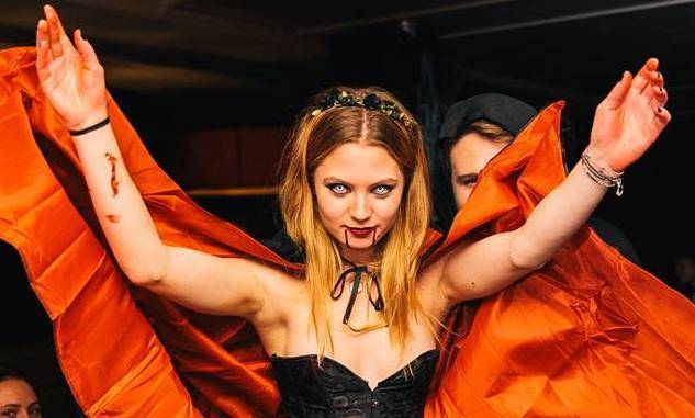 HALLOWEEN mit Live Musik