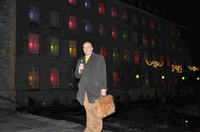 Kostenlose Führungen in der Karl-Marx-Strasse mit Reinhold Steinle, u.a. Lichtinstallationen