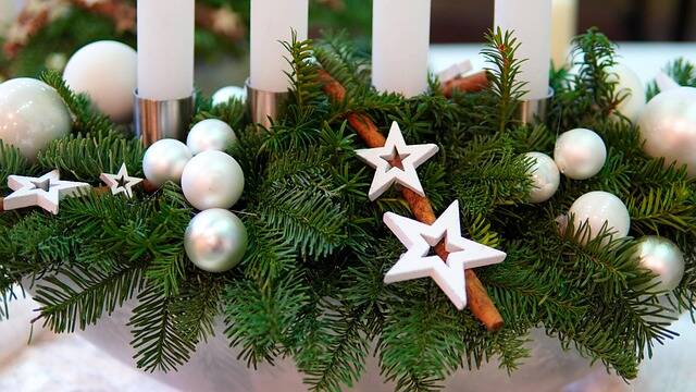 Kreative Adventskränze gestalten in Tempelhof 