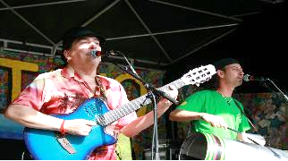 „Lazy Sunday“ Konzert: AJA