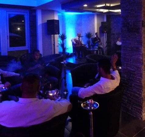@Aspazia-Lounge : Tanz in den Samstag