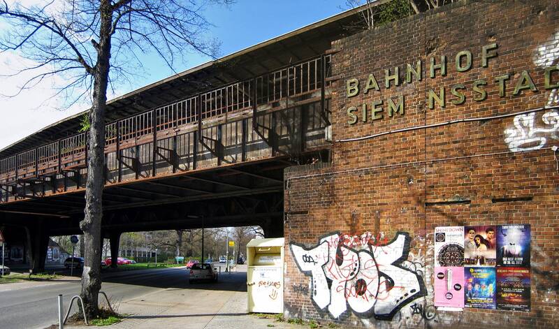 Siemensstadt und John Rabe. Ein performativer Stadtspaziergang