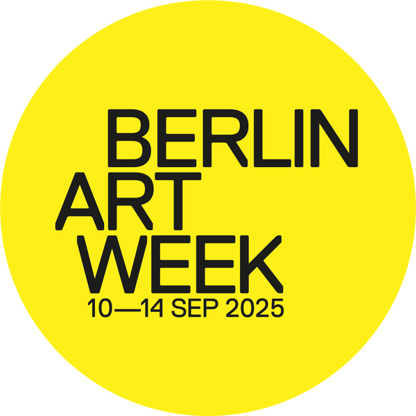 Führung im Rahmen der Berlin Art Week: Kunst trifft Stadt - unterwegs mit den Kuratorinnen des Museum Haus des Papiers