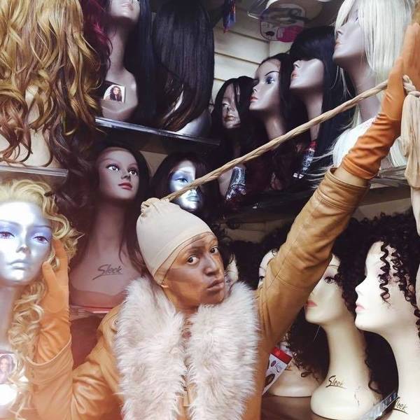 BadassBassbomBardement feat. Beige B*TCH, DJ: Vela