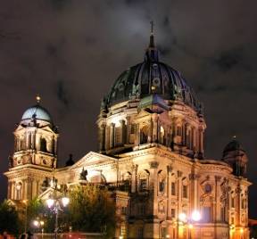 THE ENGLISH CHOIR BERLIN singt ABENDVESPER im BERLINER DOM