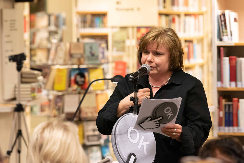 Lesung - Bettina Kerwien: "Tiergarten Blues"