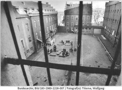 Der Frauenstrafvollzug in der DDR am Beispiel Hoheneck.- Vortrag von Stefan Appelius