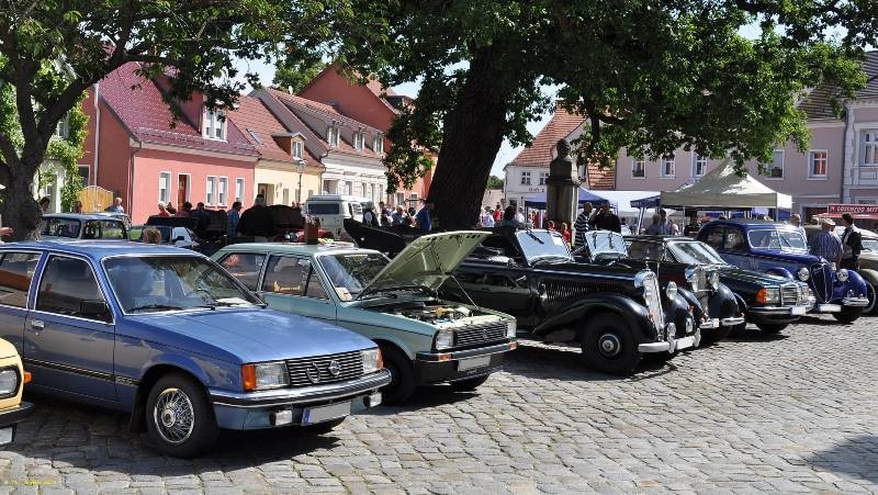 Oldtimertreffen in Mittenwalde/Mark am Samstag, 4. August 2018 auf dem Salzmarkt