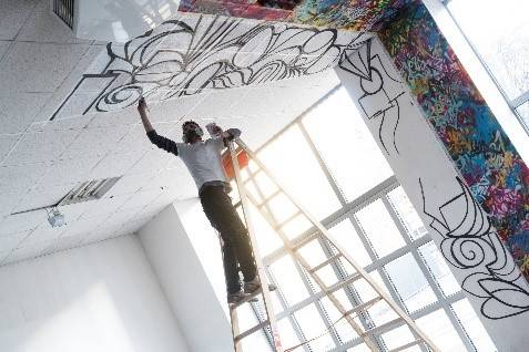 Nachschlag!! Die schnellste Art [englisch: Kunst] der Stadt: WANDELISM: ein Abrisshaus, 60 Künstlerinnen und Künstler, temporäre Kunst auf 2.000 Quadratmetern
