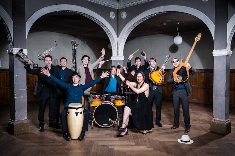 Live Salsa Music: Esquina Latina goes Artenschutz again! 