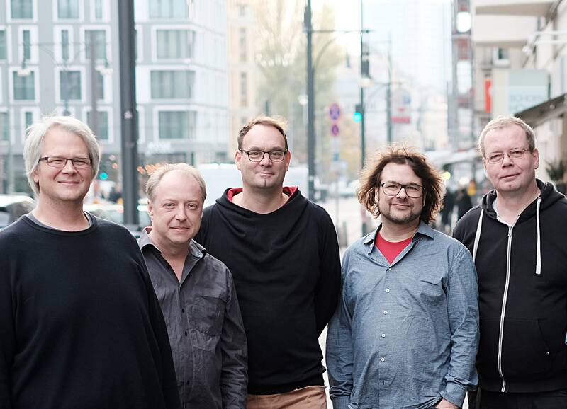 Späti. Berlin Global meets Lea Streisand und die Brauseboys