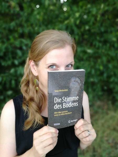 Online-Lesung "Die Stimme des Bodens"