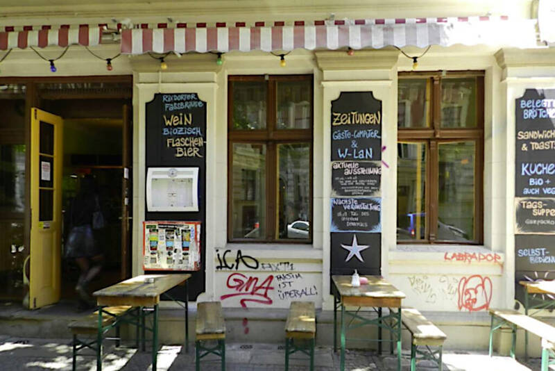 "Zapa Café" - im RegenbogenCafé