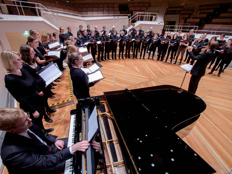 Chor des Jungen Ensemble Berlin singt für das Diakonie-Hospiz Wannsee