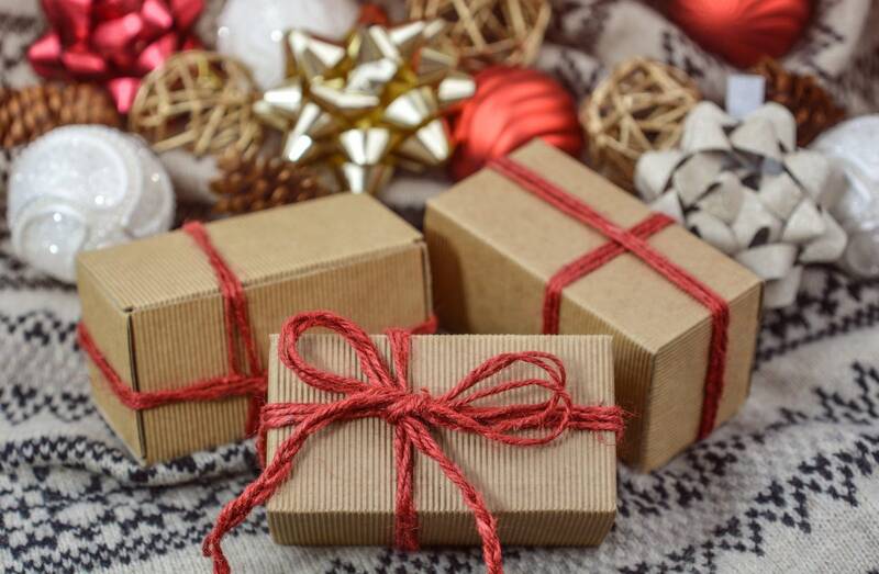 Weihnachtsgeschenke tauschen, basteln und verpacken am 04.12.
