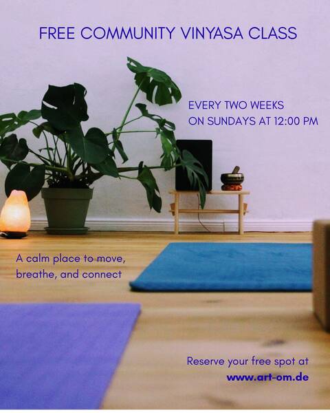 Kostenlose Community-Vinyasa-Stunde/ Free community Vinyasa class