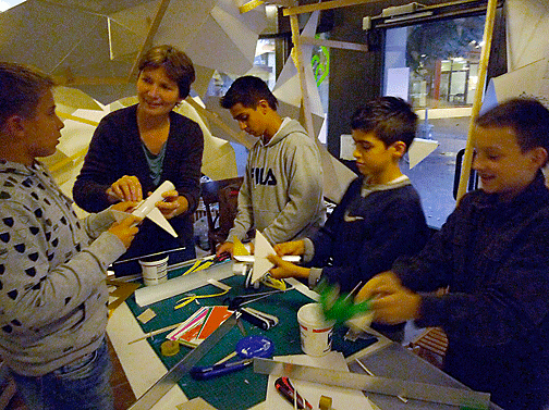 Basteln im Club der Internationalen Raumforscher