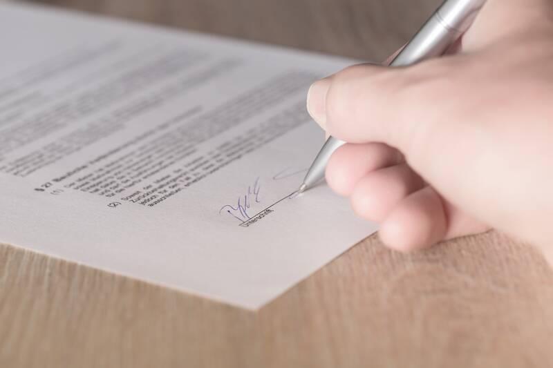 Pflegeverträge – aber worauf muss ich eigentlich achten? 