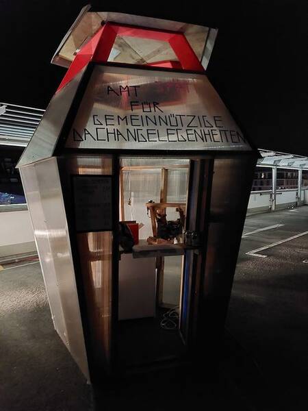Operation Himmelblick bespielt Dach (genial)