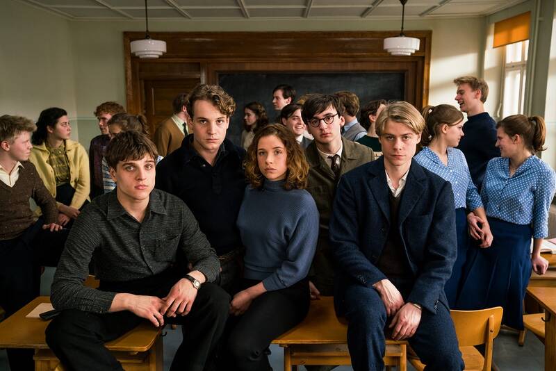 Filme: Das schweigende Klassenzimmer (19.30 Uhr) & Die Adern der Welt (16 Uhr)