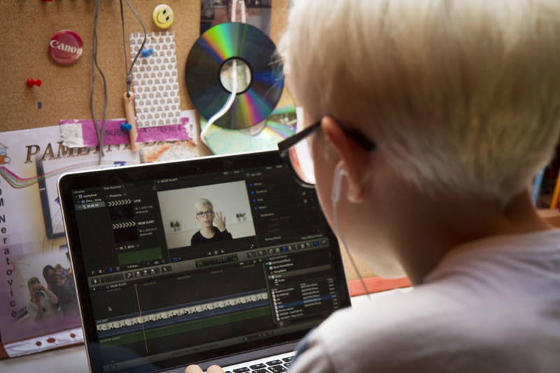 DokuMontag: Děti online /Children online