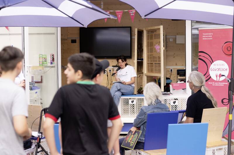 Markt der Möglichkeiten: Vorträge, Podiumsdiskussion, Austausch und Vernetzung zu nachhaltiger Ernährung