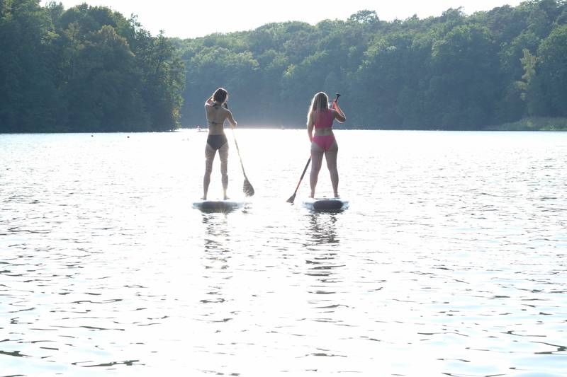 Ostergeschenk: Gratis Stand Up Paddling am Schlachtensee