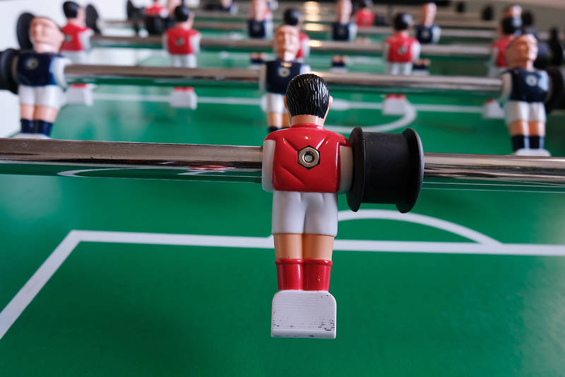 Kicker Tag Freitag 18 Uhr in der Spiele Wirtschaft