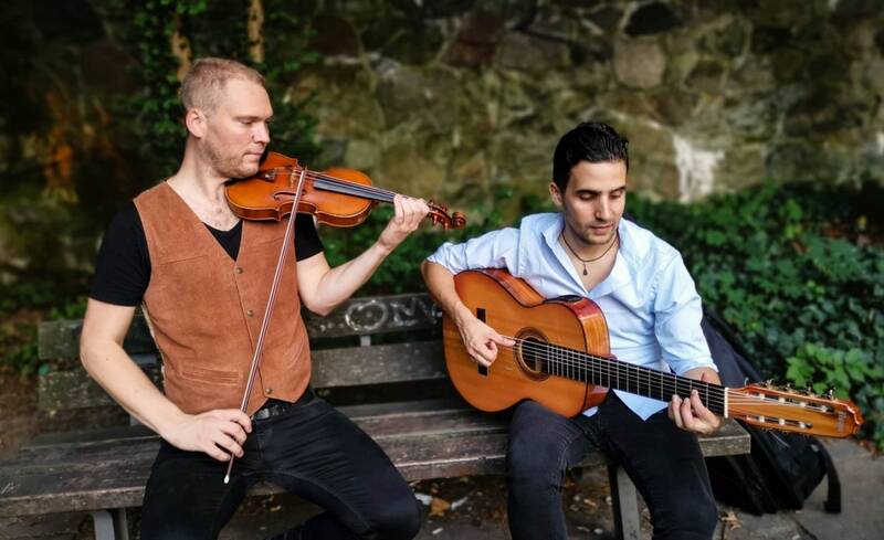 Virtuosen der Gitarre + Geige Tango, Folklore + klassische Romantik