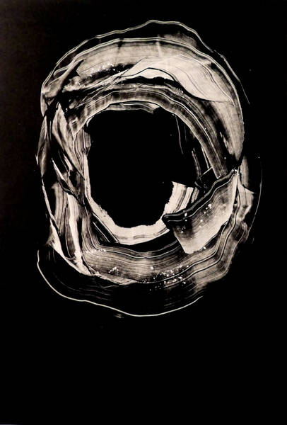 Ausstellung: 6.-17.8.2024 / Scherben - Sanni Vanttaja  