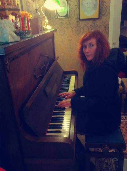 Emaline Delapaix Duo (folk pop) Infl Tori Amos / Kate Bush / Ane Brun